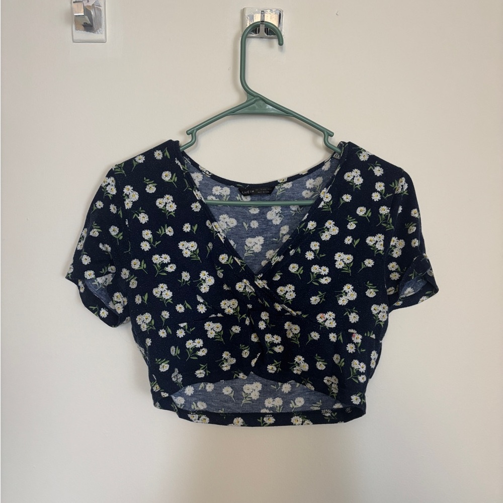 Floral Navy Crop Top